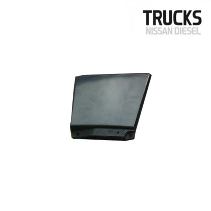 NISSAN UD CONDOR PK/MK กระจังข้างขวา